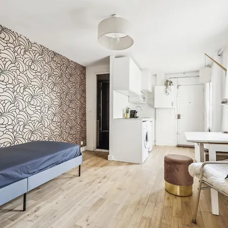 Luxury Near Le Marais Paris